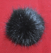 Помпон  искусственный мех, черный - диаметр 8 см. 