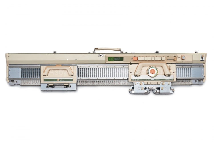 Однофонтурная вязальная машина Brother KH 120, 7 класс